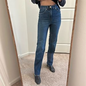 Express Super High Waisted Modern Straight Jeans size 0 Long